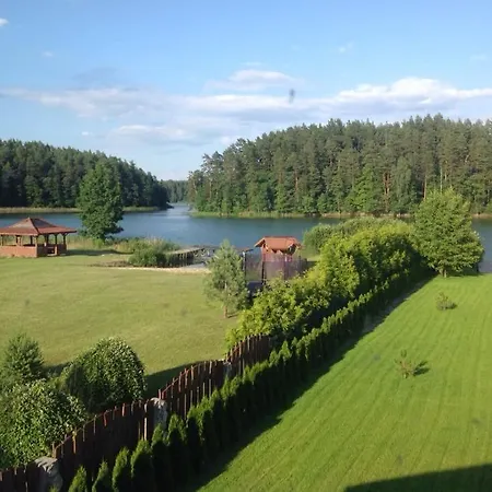 Dom Nad Jeziorem Z Prywatna Plaza Casa vacanze *